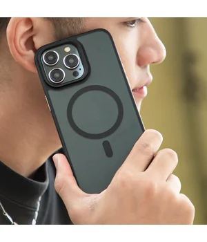 TPU+PC чохол Blueo Skin Friendly Frosted with MagSafe для Apple iPhone 15 Pro (6.1") Чорний