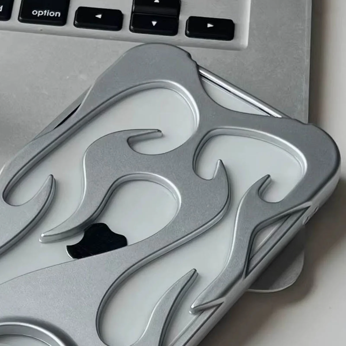 Чехол TPU WinFire для Apple iPhone 15 (6.1") Silver