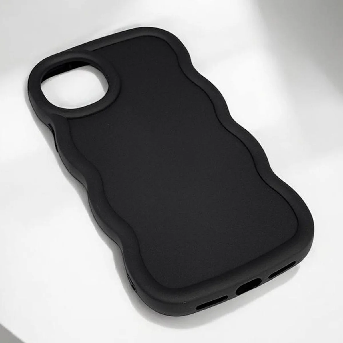 Чехол TPU Ripple для Apple iPhone 15 (6.1") Black