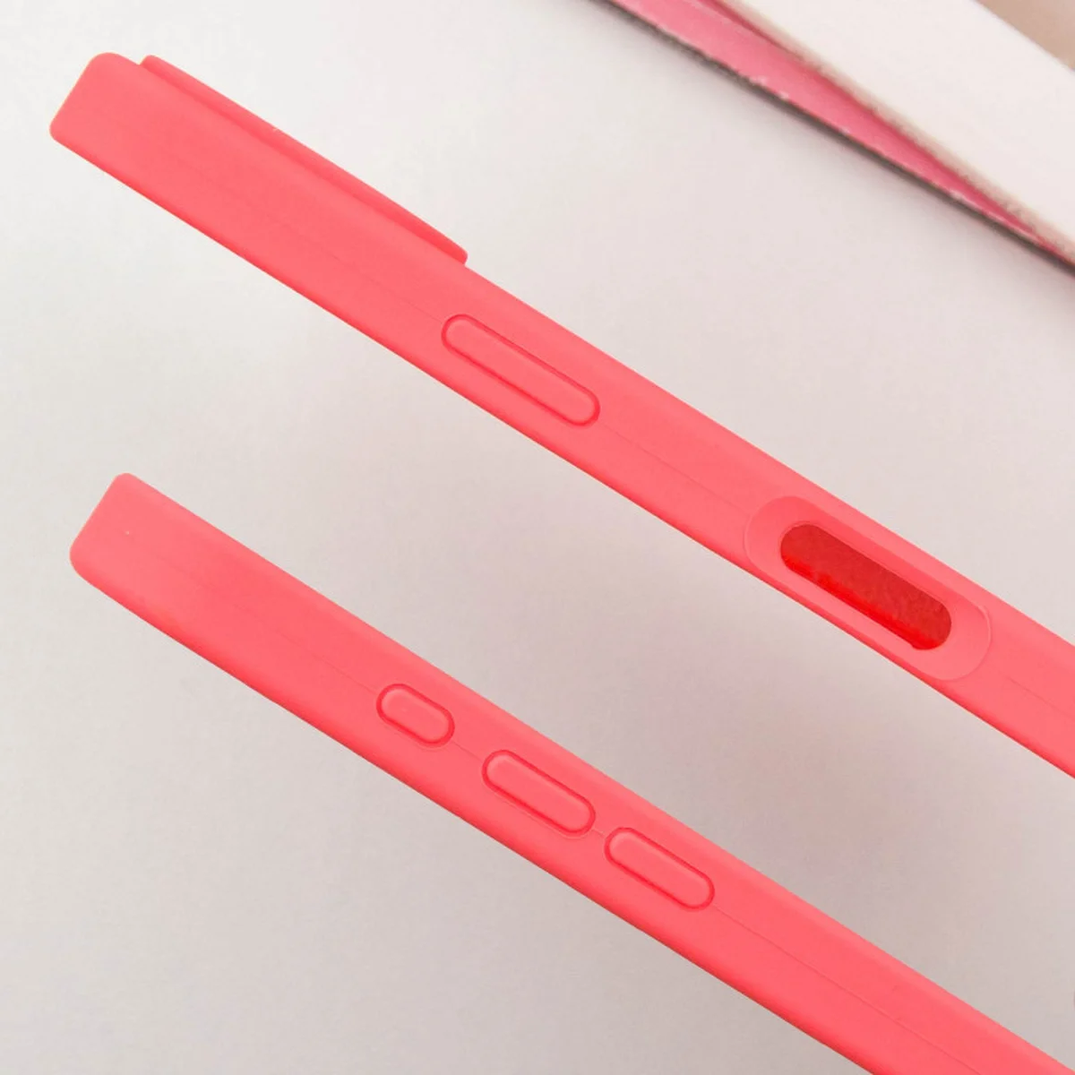 Чехол Silicone Case Full Protective (AA) для Apple iPhone 16 Plus (6.7") Арбузный / Watermelon red