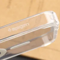 Чехол SGP Ultra Hybrid (MagFit) для Apple iPhone 16 Plus (6.7") Прозрачный