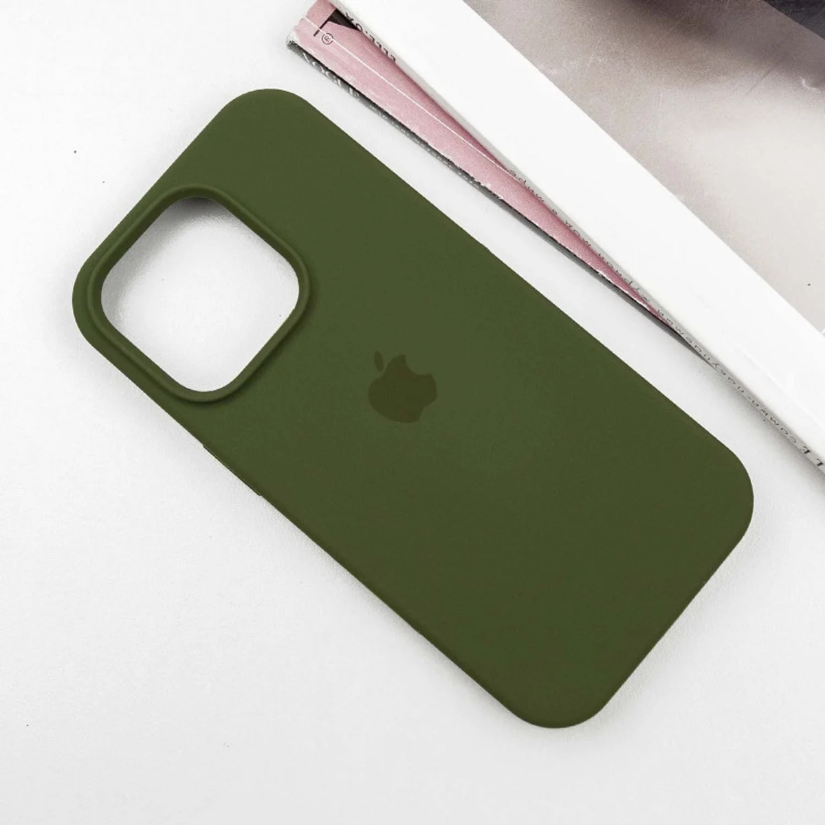 Чехол Silicone Case Full Protective (AA) для Apple iPhone 16 Pro Max (6.9") Зеленый / Dark Olive