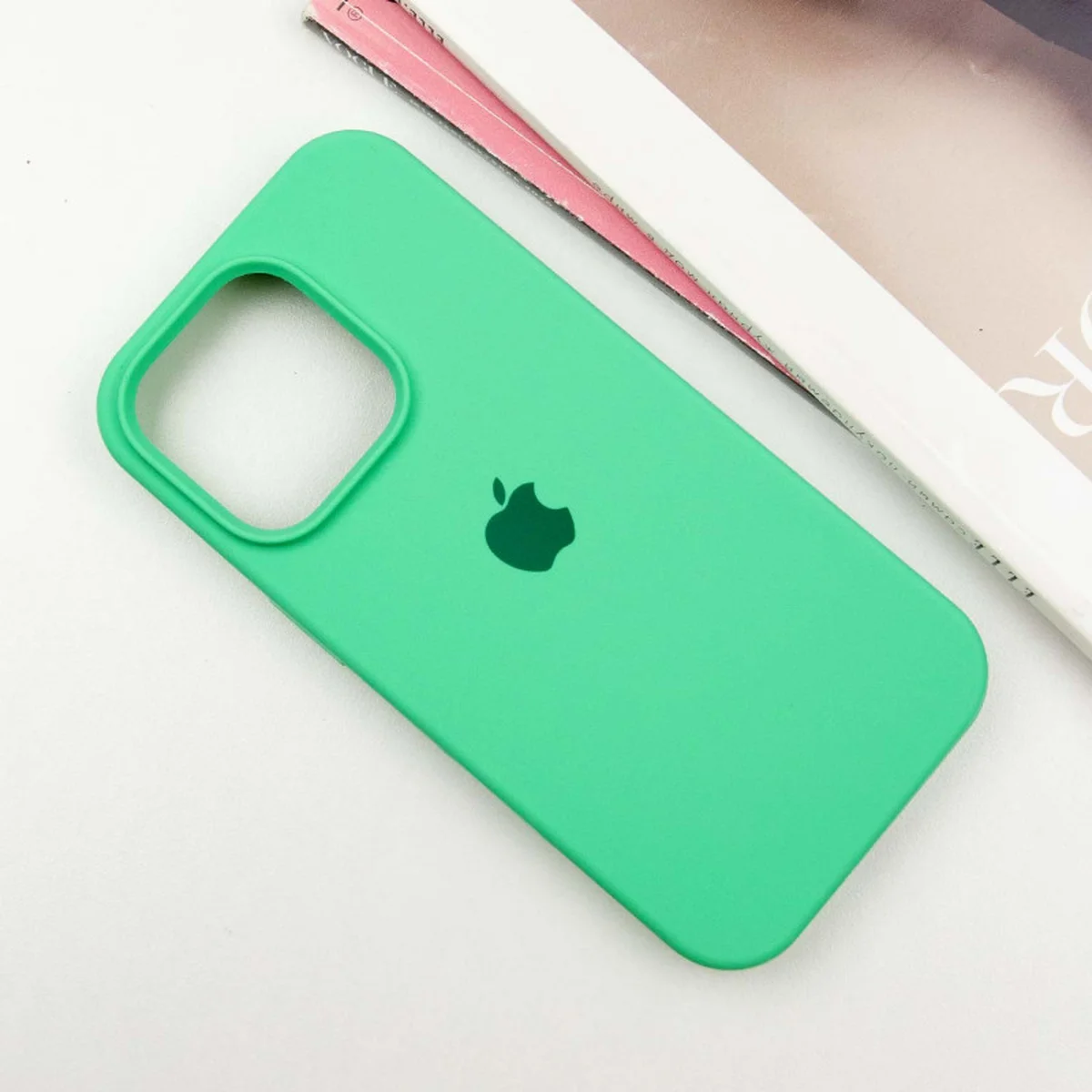 Чохол Silicone Case Full Protective (AA) для Apple iPhone 16 Pro Max (6.9") Зелений / Spearmint