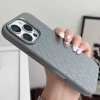 Кожаный чехол Carved with MagSafe для Apple iPhone 16 Pro Max (6.9") Grey