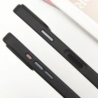 TPU+PC чехол Metal Buttons для Apple iPhone 16 Pro (6.3") Черный
