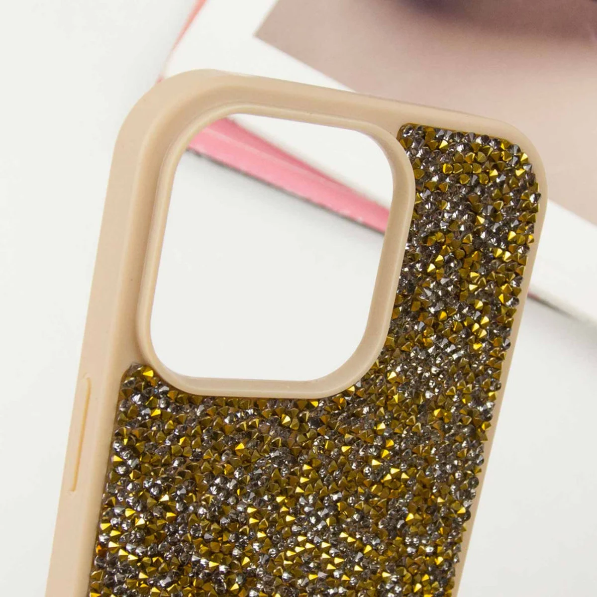 TPU чехол Bling World Rock Diamond для Apple iPhone 16 Pro (6.3") Золотой