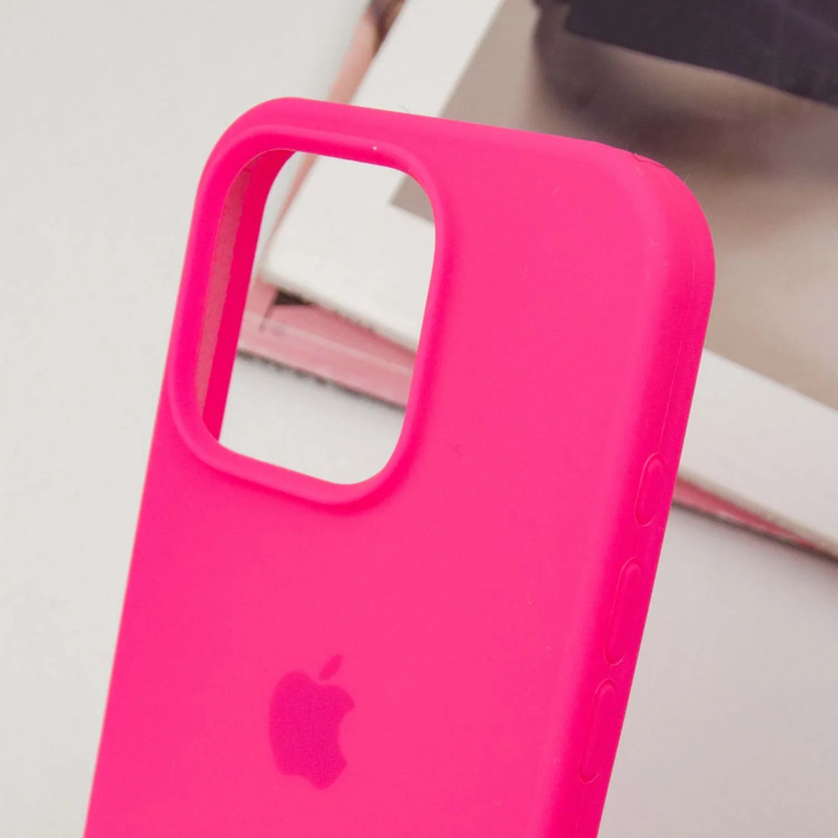 Чехол Silicone Case Full Protective (AA) для Apple iPhone 16 Pro (6.3") Розовый / Barbie pink