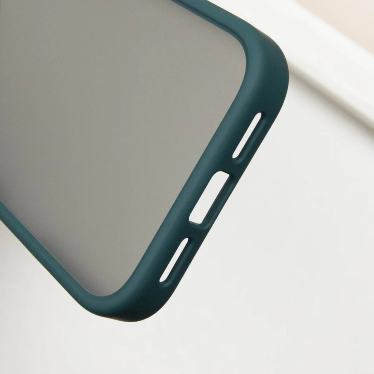 TPU+PC чехол Metal Buttons для Apple iPhone 16 Pro (6.3") Зеленый