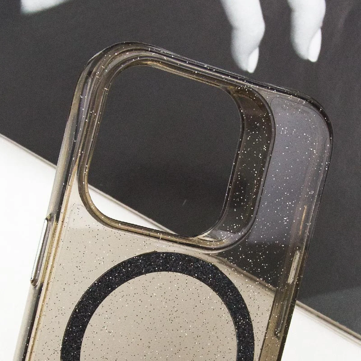 Чехол TPU Radiance with MagSafe для Apple iPhone 16 Pro (6.3") Black