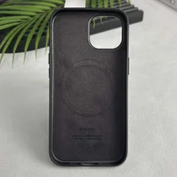 Кожаный чехол Leather Case (AAA) with MagSafe and Animation для Apple iPhone 16 Pro (6.3") Black