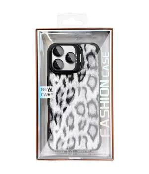 Чехол TPU+PC Wild Leopard with MagSafe and Lens для Apple iPhone 16 Pro (6.3") Black
