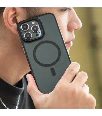 TPU+PC чохол Blueo Skin Friendly Frosted with MagSafe для Apple iPhone 16 Pro (6.3") Чорний