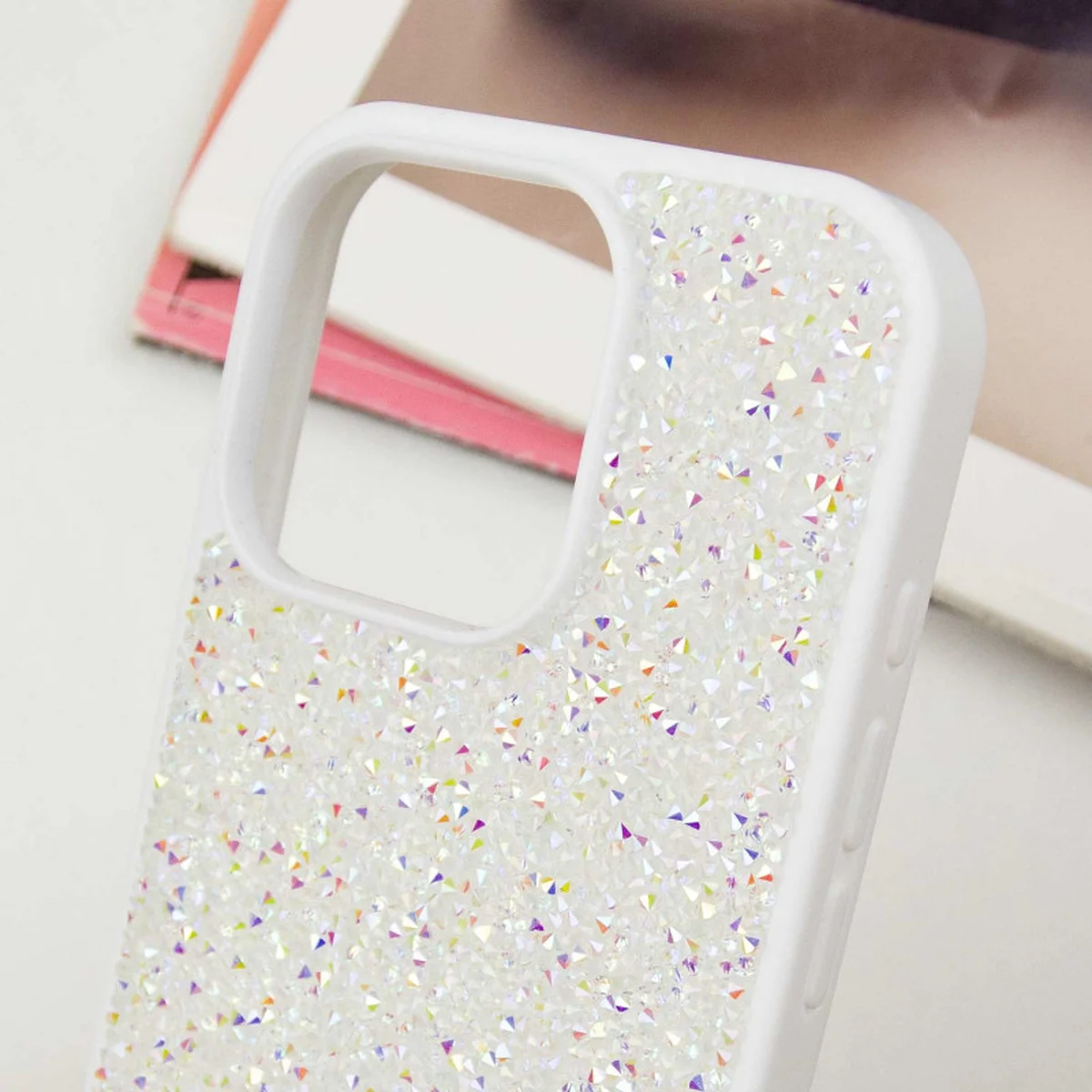 TPU чехол Bling World Rock Diamond для Apple iPhone 16 Pro (6.3") Белый