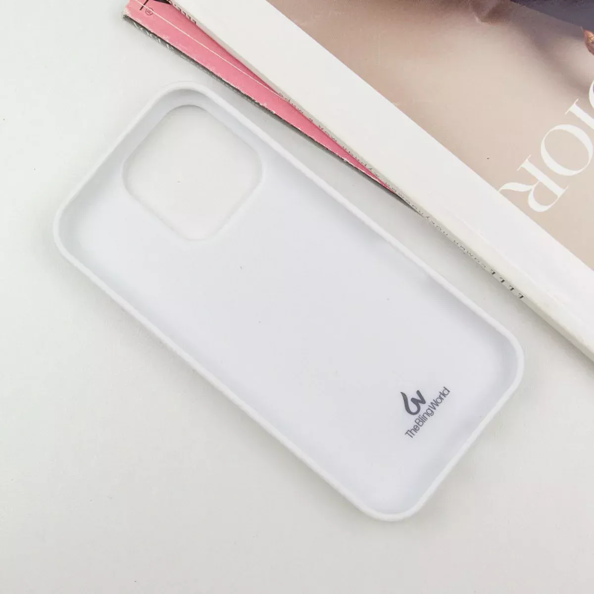 TPU чехол Bling World Rock Diamond для Apple iPhone 16 Pro (6.3") Белый