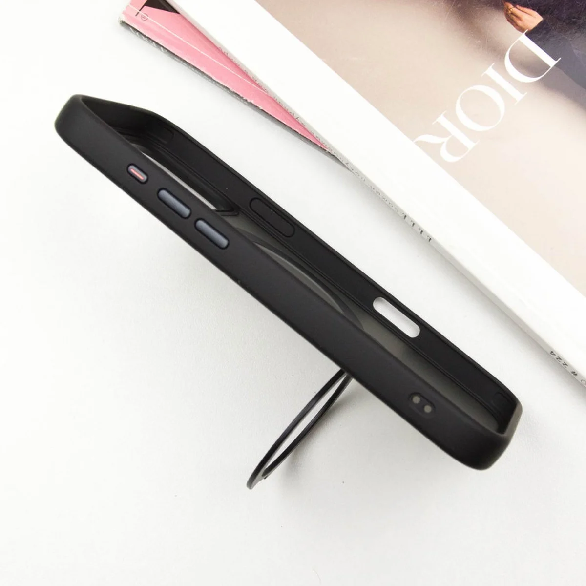 TPU+PC чохол Metal Buttons with MagSafe Colorful HQ Ring для Apple iPhone 16 Pro (6.3") Black