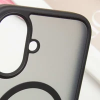 TPU+PC чехол Metal Buttons with MagSafe для Apple iPhone 16 (6.1") Черный