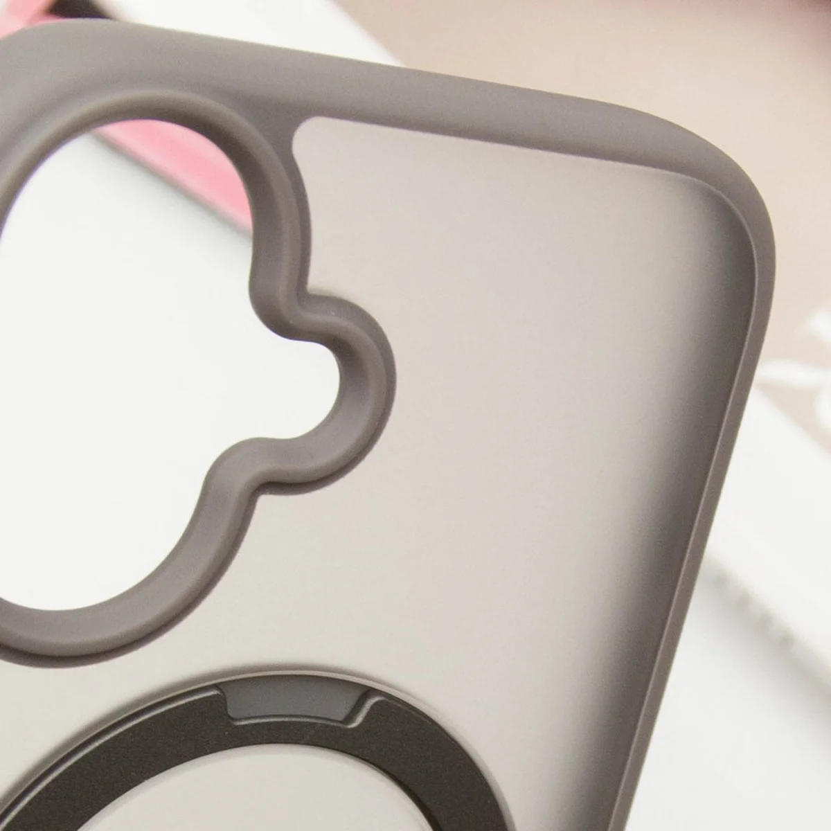 TPU+PC чехол Metal Buttons with MagSafe Colorful HQ Ring для Apple iPhone 16 (6.1") Grey