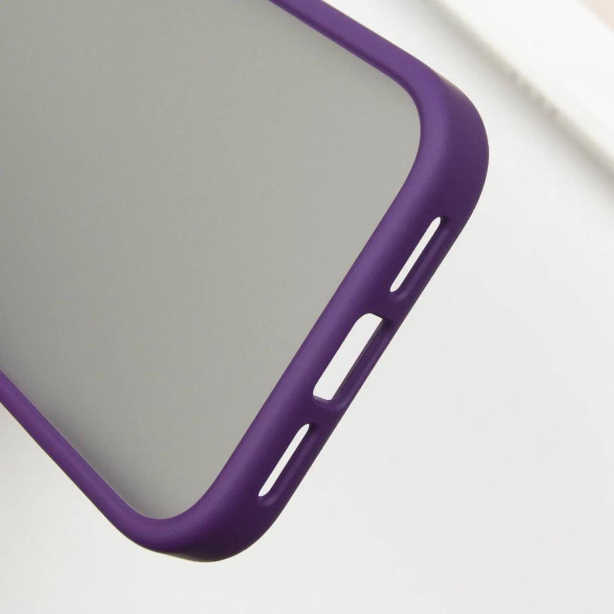 TPU+PC чехол Metal Buttons для Apple iPhone 16 (6.1") Темно-Фиолетовый