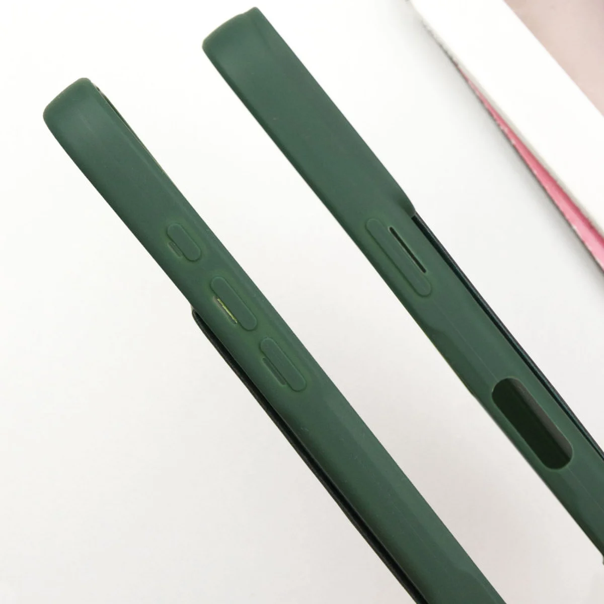 Чехол TPU VIVA для Apple iPhone 16 (6.1") Green