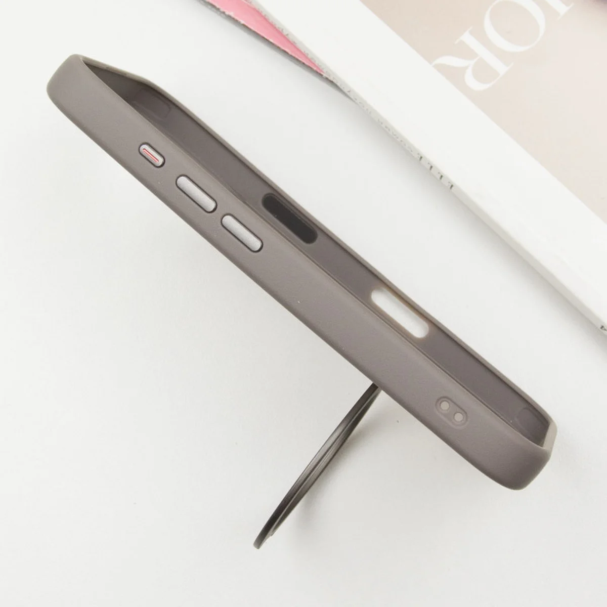 TPU+PC чехол Metal Buttons with MagSafe Colorful HQ Ring для Apple iPhone 16 (6.1") Grey