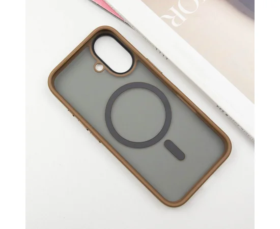 TPU+PC чехол Metal Buttons with MagSafe для Apple iPhone 16 (6.1") Золотой