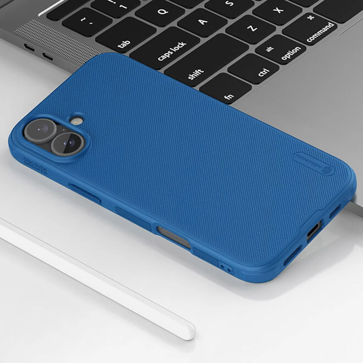 Чехол Nillkin Matte Pro для Apple iPhone 16 (6.1") Синий / Blue