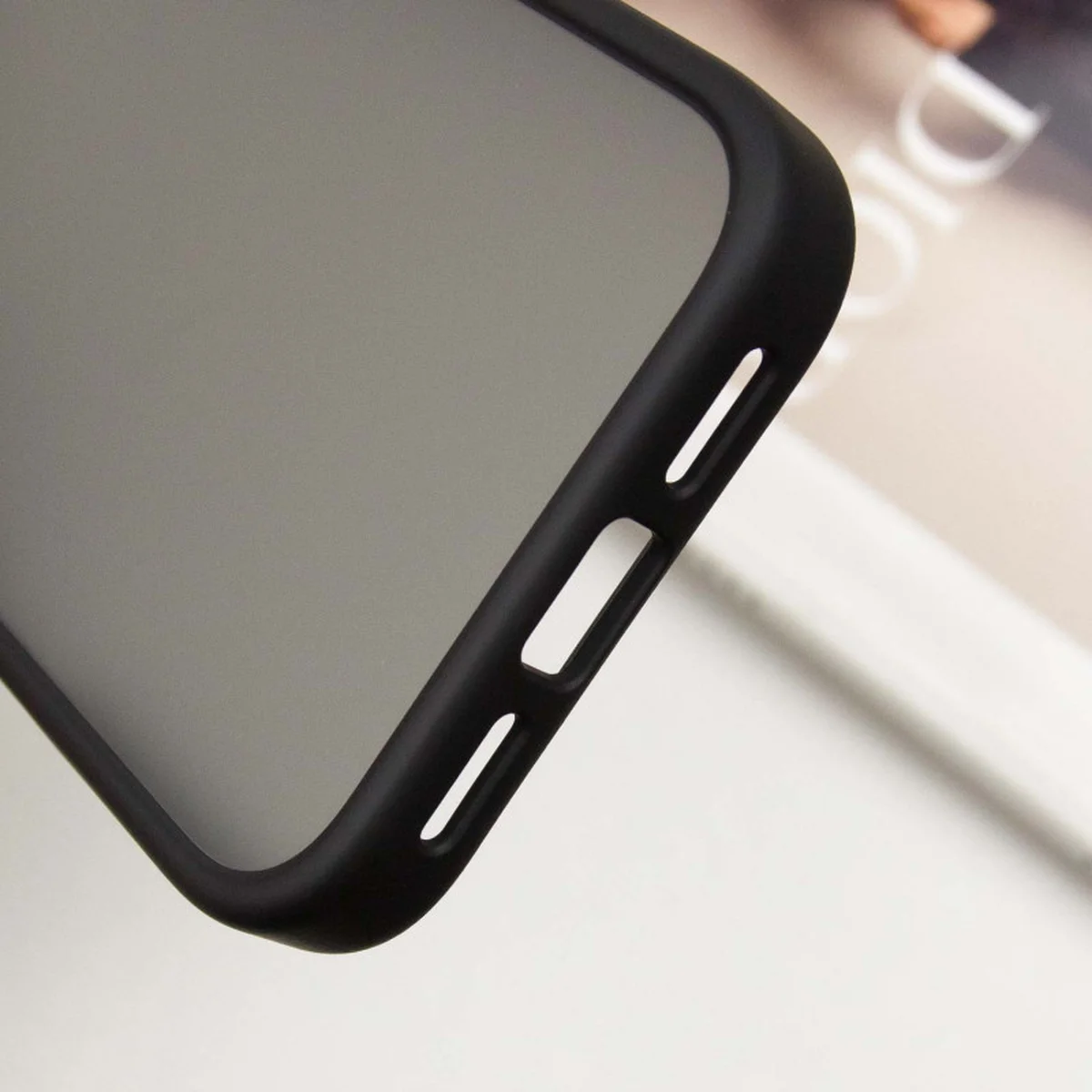 TPU+PC чохол Metal Buttons для Apple iPhone 16 (6.1") Чорний