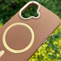 Шкіряний чохол SnapCase with MagSafe для Apple iPhone 16 (6.1") Brown