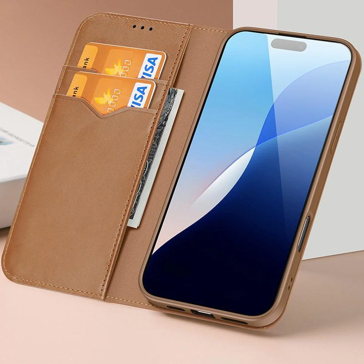 Чехол-книжка Dux Ducis Hivo для Apple iPhone 17 (6.3") Brown