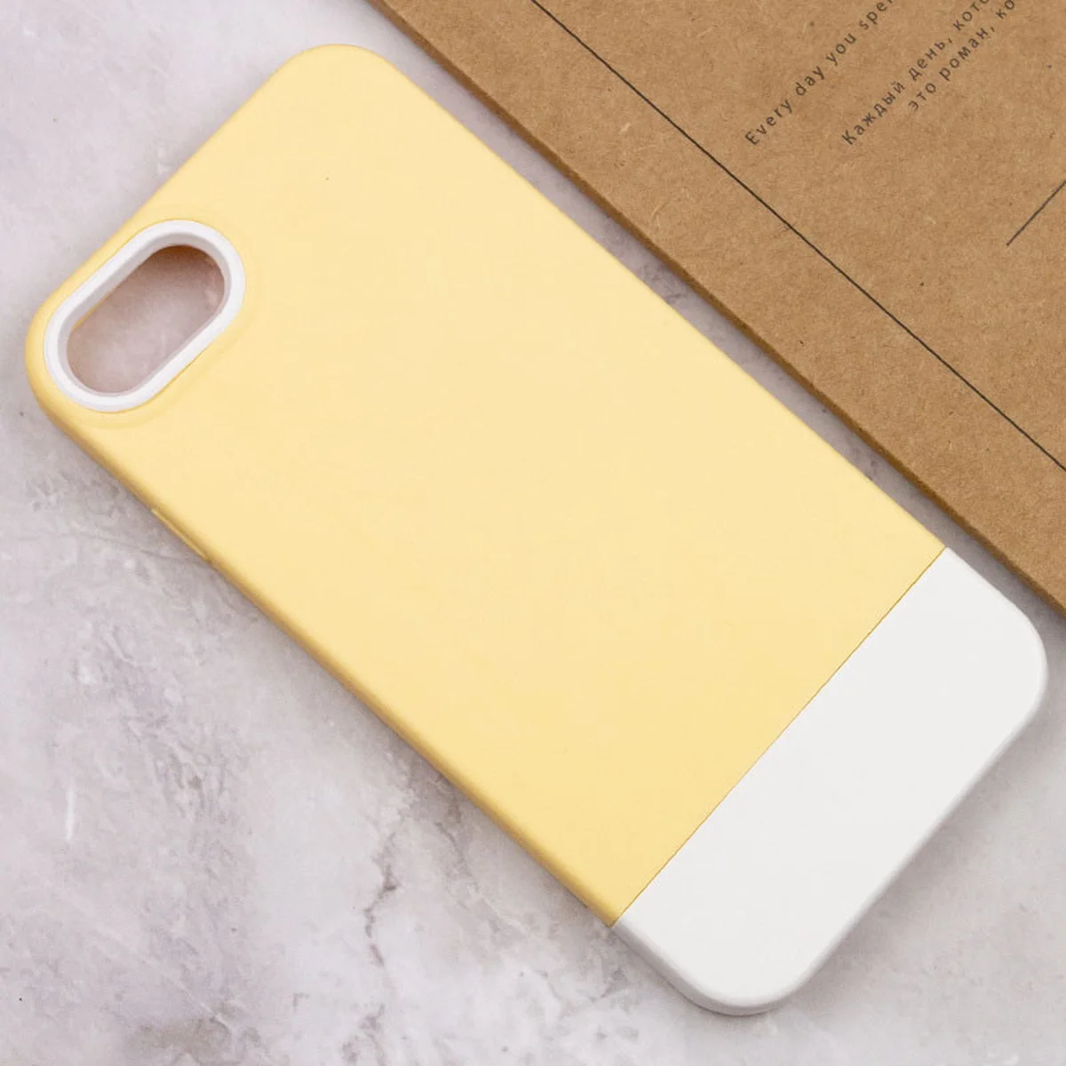 Чехол TPU+PC Bichromatic для Apple iPhone 7 / 8 / SE (2020) (4.7") Creamy-yellow / White