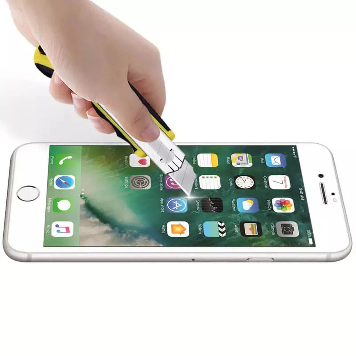 Защитное стекло Nillkin (CP+PRO) для Apple iPhone 7 / 8 / SE (2020) (4.7") Белый