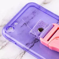 Чехол Handfree с цветным ремешком для Apple iPhone 7 / 8 / SE (2020) (4.7") Фиолетовый