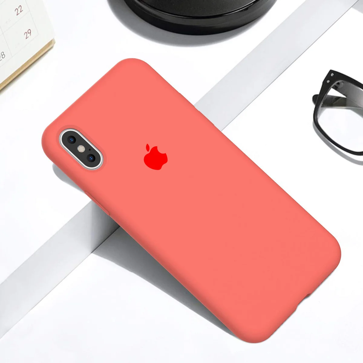 Чехол Silicone case (A) (с закрытым низом) для Apple iPhone X/XS Розовый  / Barbie pink