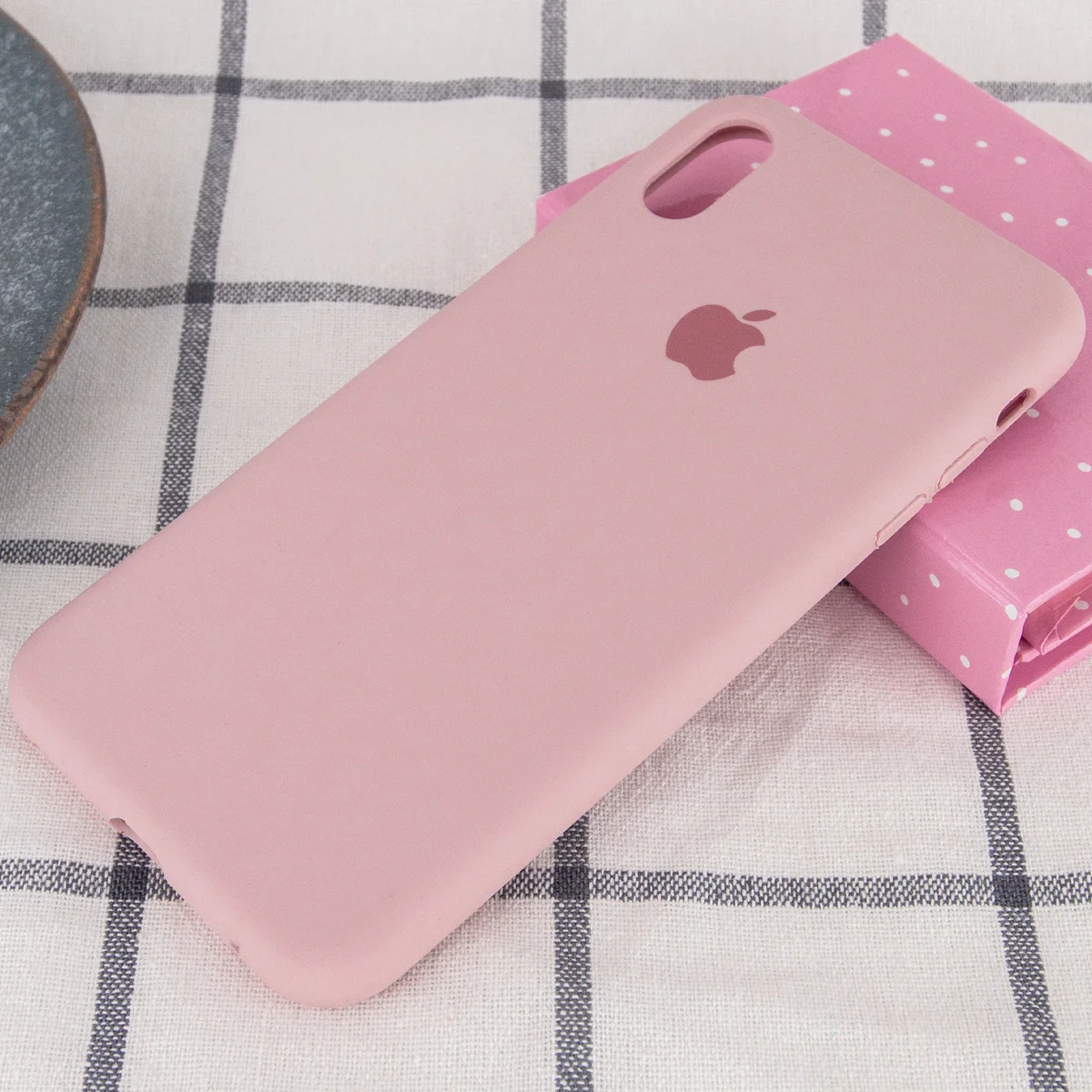Чехол Silicone case (A) (с закрытым низом) для Apple iPhone X/XS Розовый / Pink Sand
