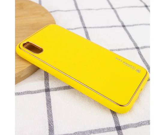 Кожаный чехол Xshield для Apple iPhone XR (6.1") Желтый / Yellow