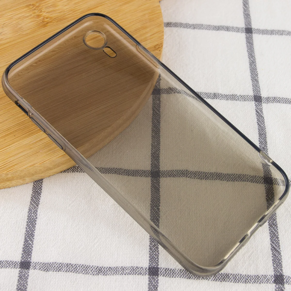 Матовый полупрозрачный TPU чехол с защитой камеры для Apple iPhone XR (6.1") Черный / Black