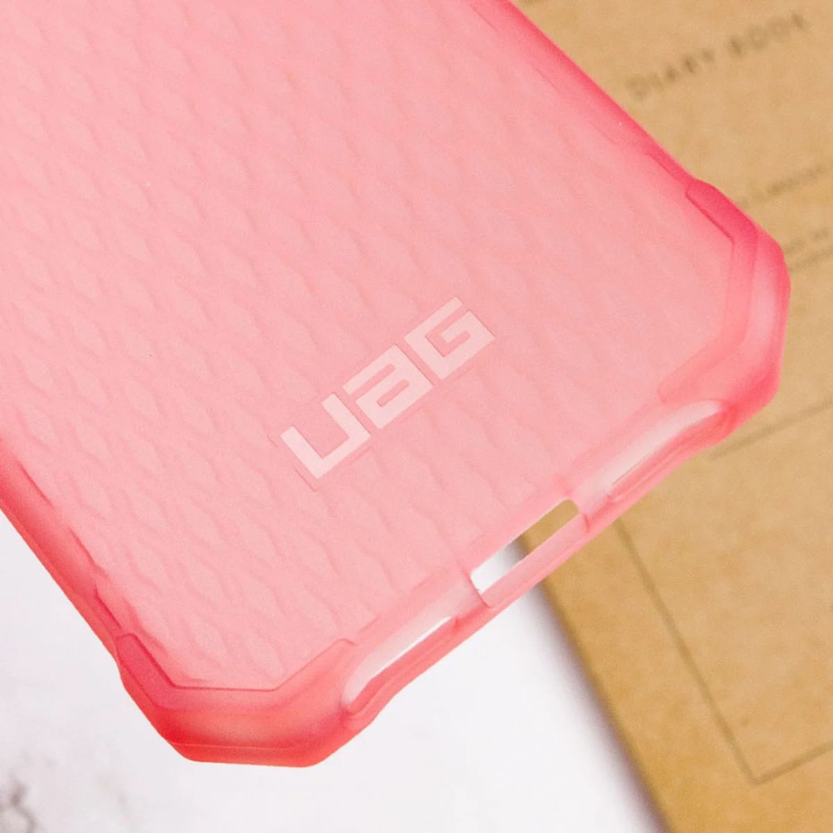 Чохол TPU UAG ESSENTIAL Armor для Apple iPhone XR (6.1") Червоний