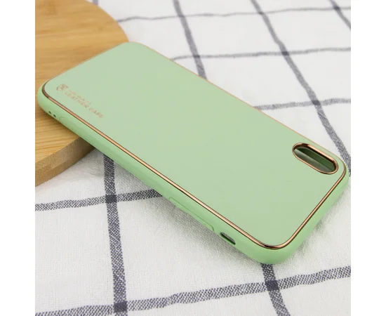 Кожаный чехол Xshield для Apple iPhone XR (6.1") Зеленый / Pistachio