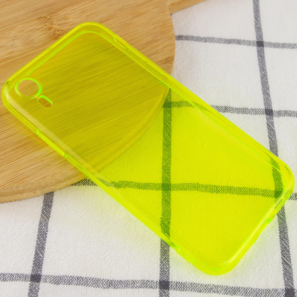 Матовый полупрозрачный TPU чехол с защитой камеры для Apple iPhone XR (6.1") Зеленый / Light Green