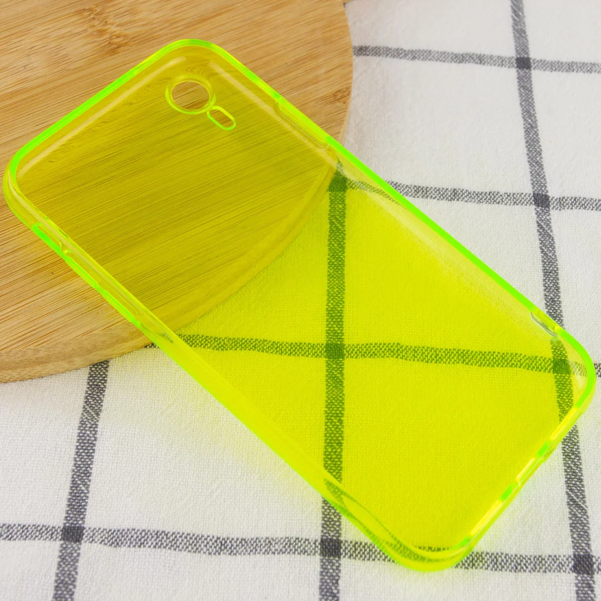 Матовый полупрозрачный TPU чехол с защитой камеры для Apple iPhone XR (6.1") Зеленый / Light Green