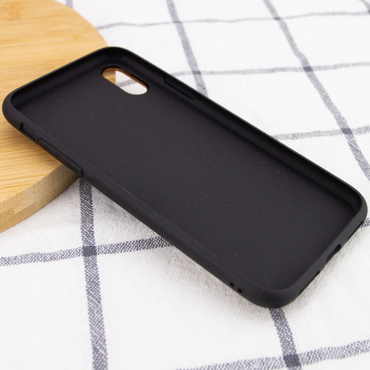 Кожаный чехол Xshield для Apple iPhone XR (6.1") Черный / Black