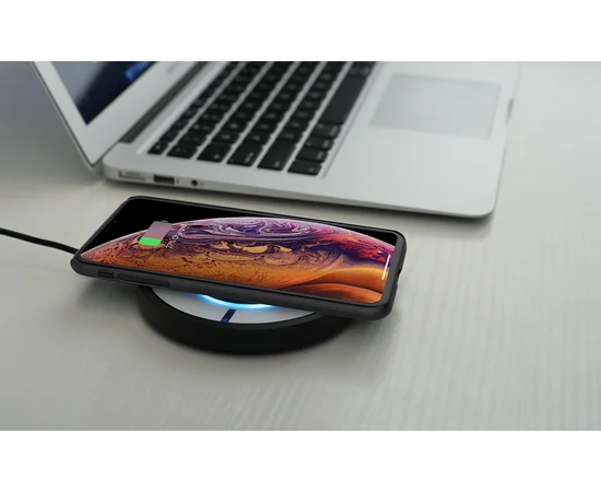 Пластиковая накладка Nillkin Grip для Apple iPhone XS Max (6.5") Черный