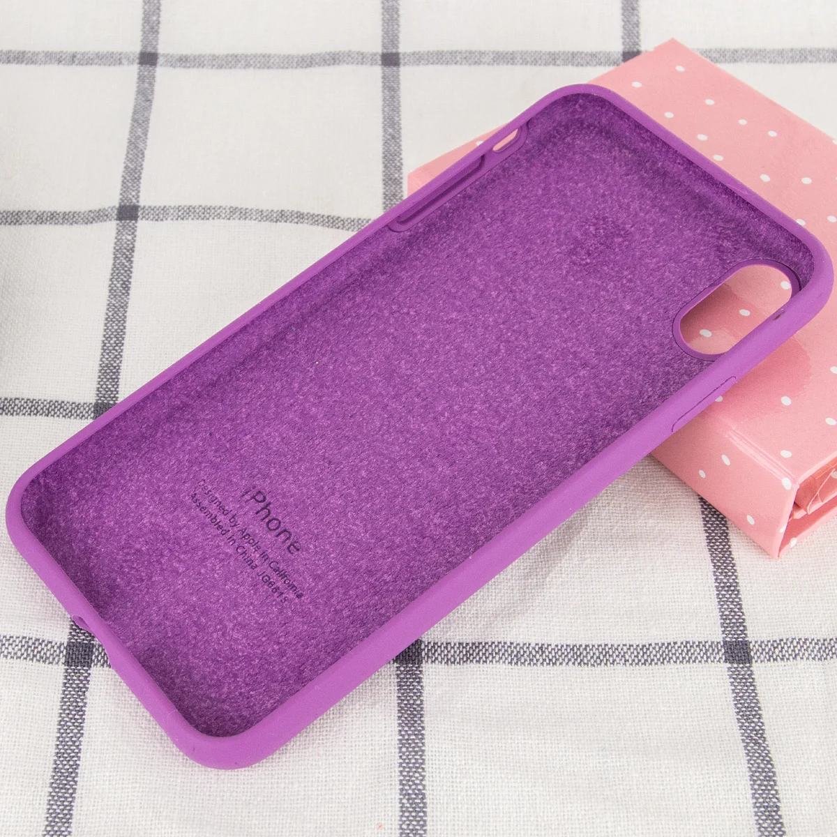 Чехол Silicone case (A) (с закрытым низом) для Apple iPhone XS Max (6.5") Фиолетовый / Grape