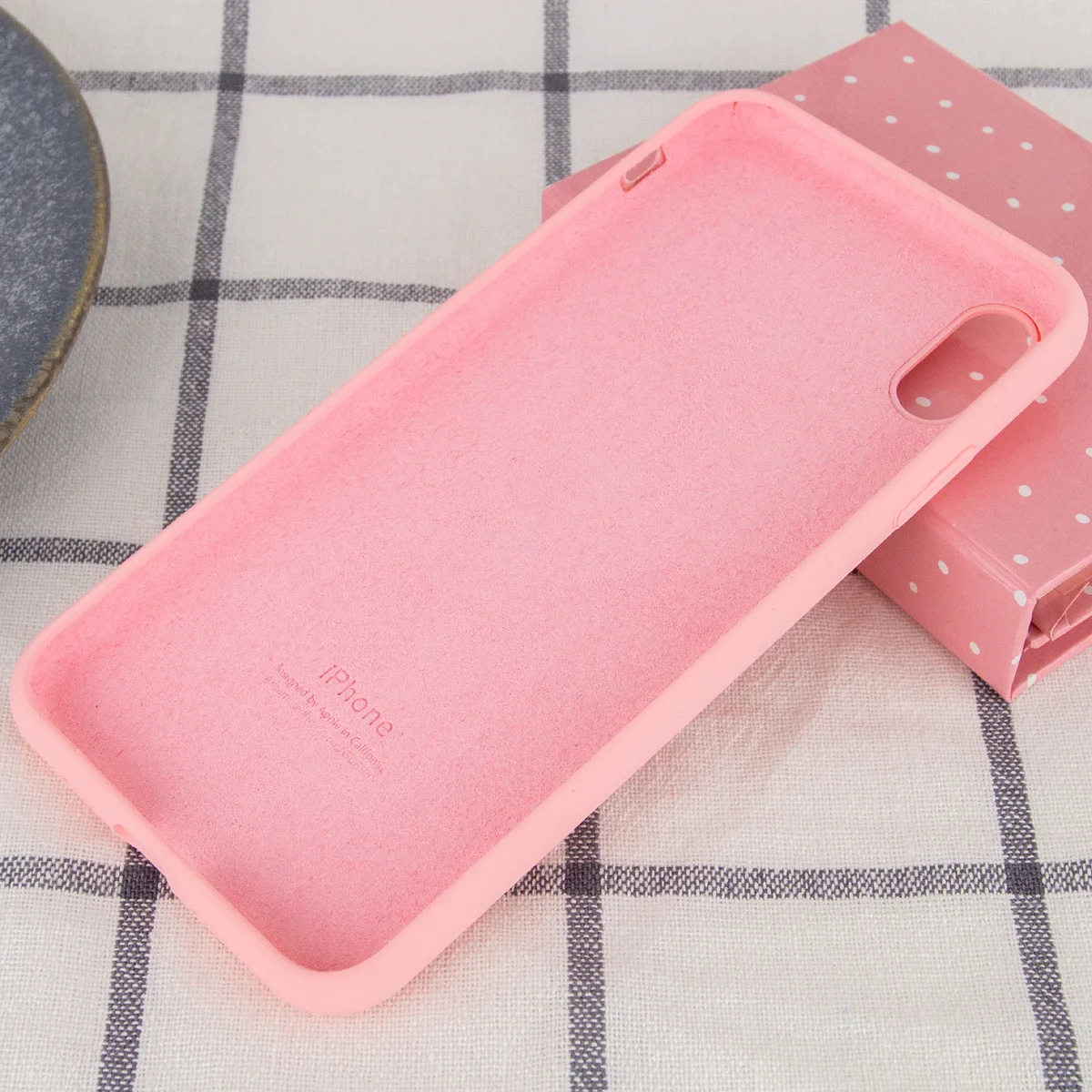 Чехол Silicone case (A) (с закрытым низом) для Apple iPhone XS Max (6.5") Розовый / Pink