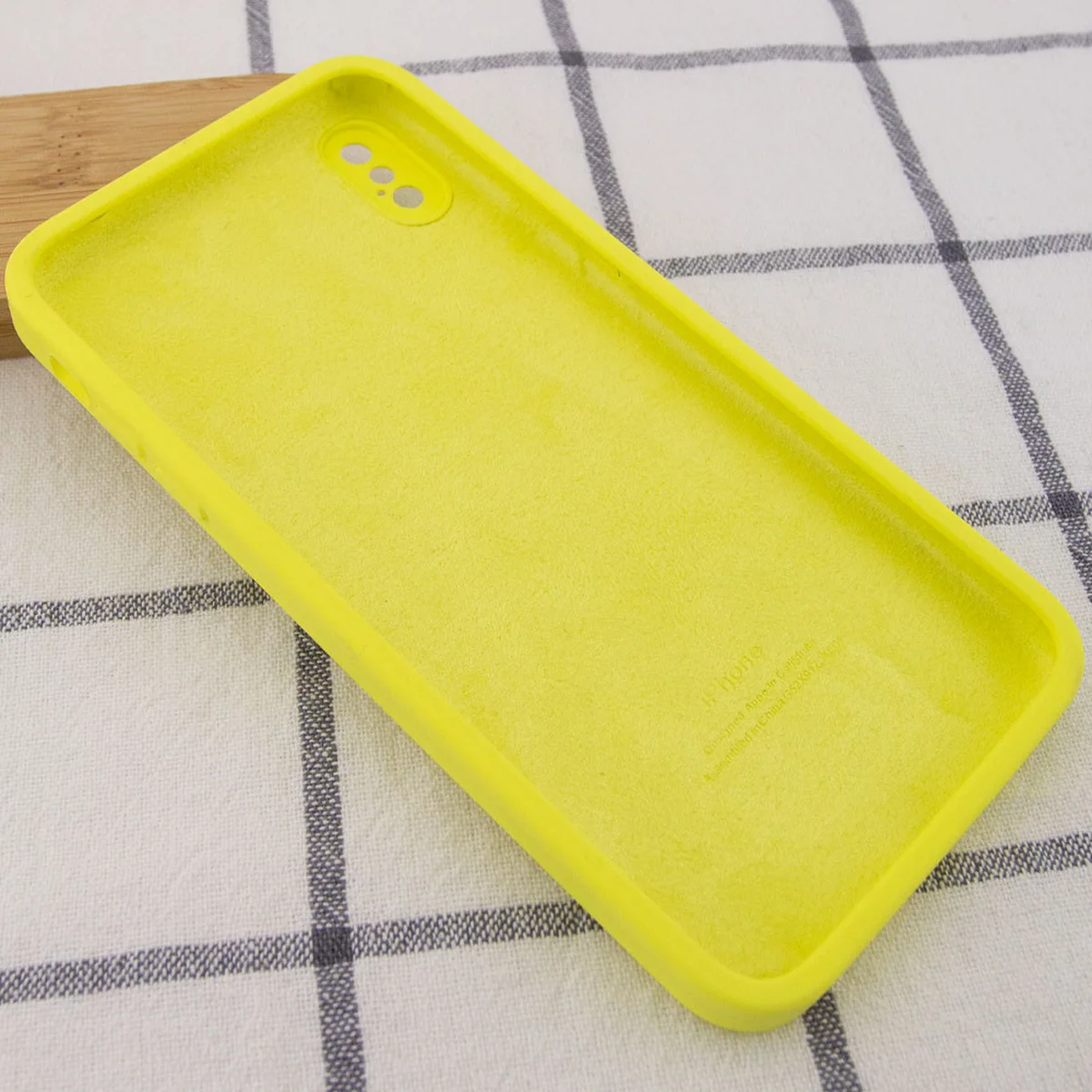 Чехол Silicone Case Square Full Camera Protective (AA) для Apple iPhone XS Max (6.5") Желтый / Bright Yellow