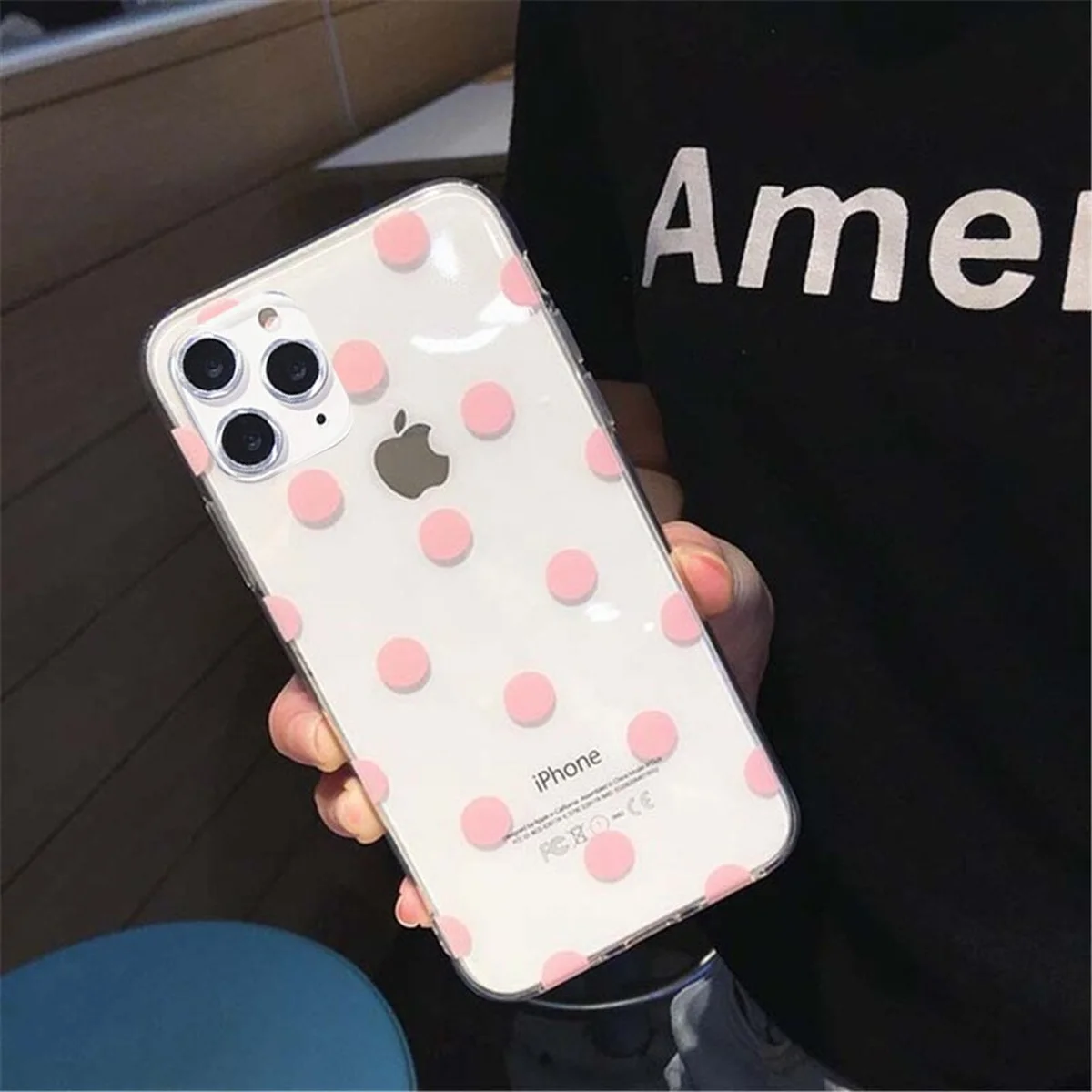 Силиконовый чехол "USLION" Pink dots для iPhone 12 Pro / 12
