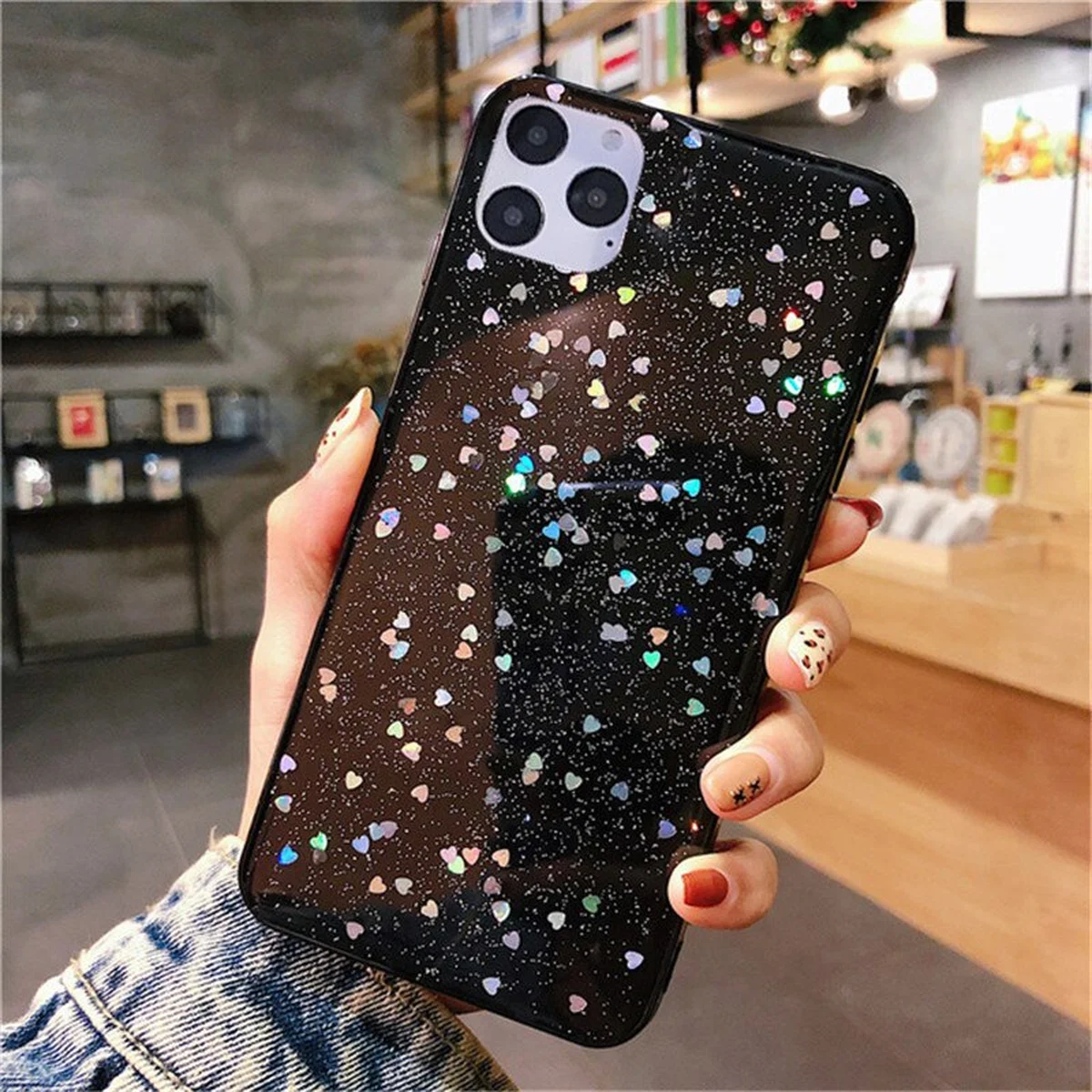 Силіконовий чохол чорний "Moskado" серця для iPhone 12 Pro / 12