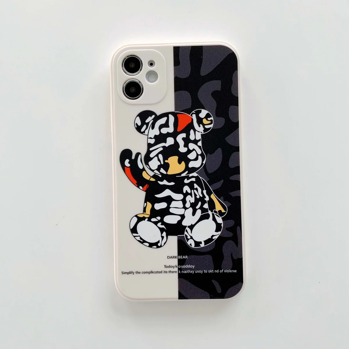 Силиконовый чехол "Army Bear" светлый для iPhone 12 Pro