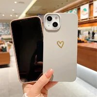 Силиконовый чехол "Love Heart" №1 для iPhone 13