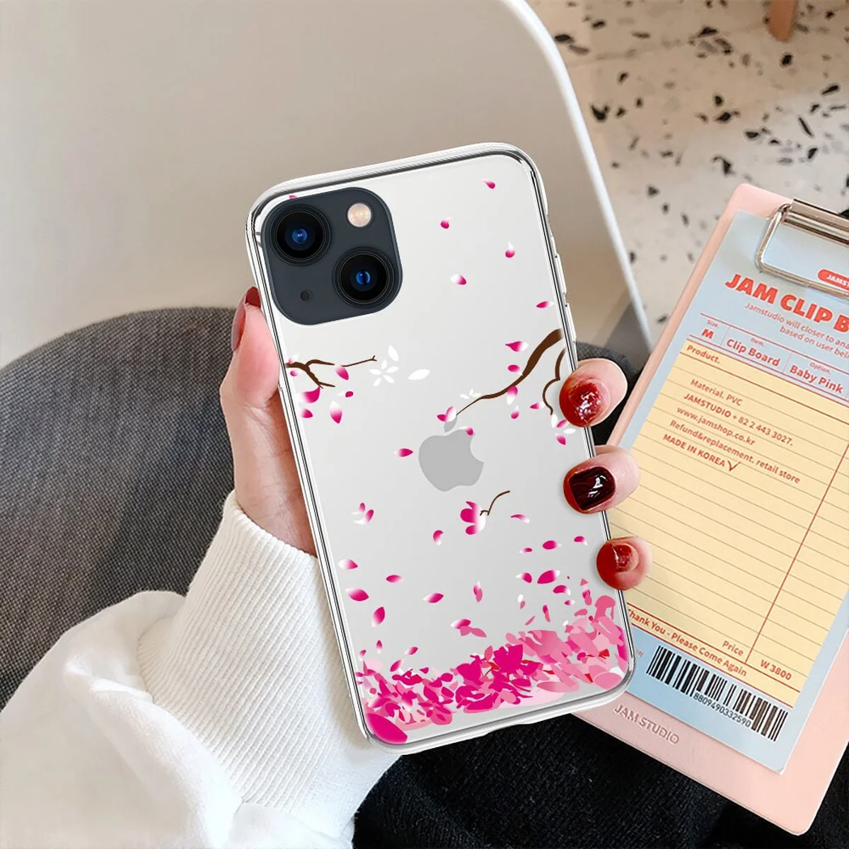 Силиконовый чехол "Flowers" №1 для iPhone 13